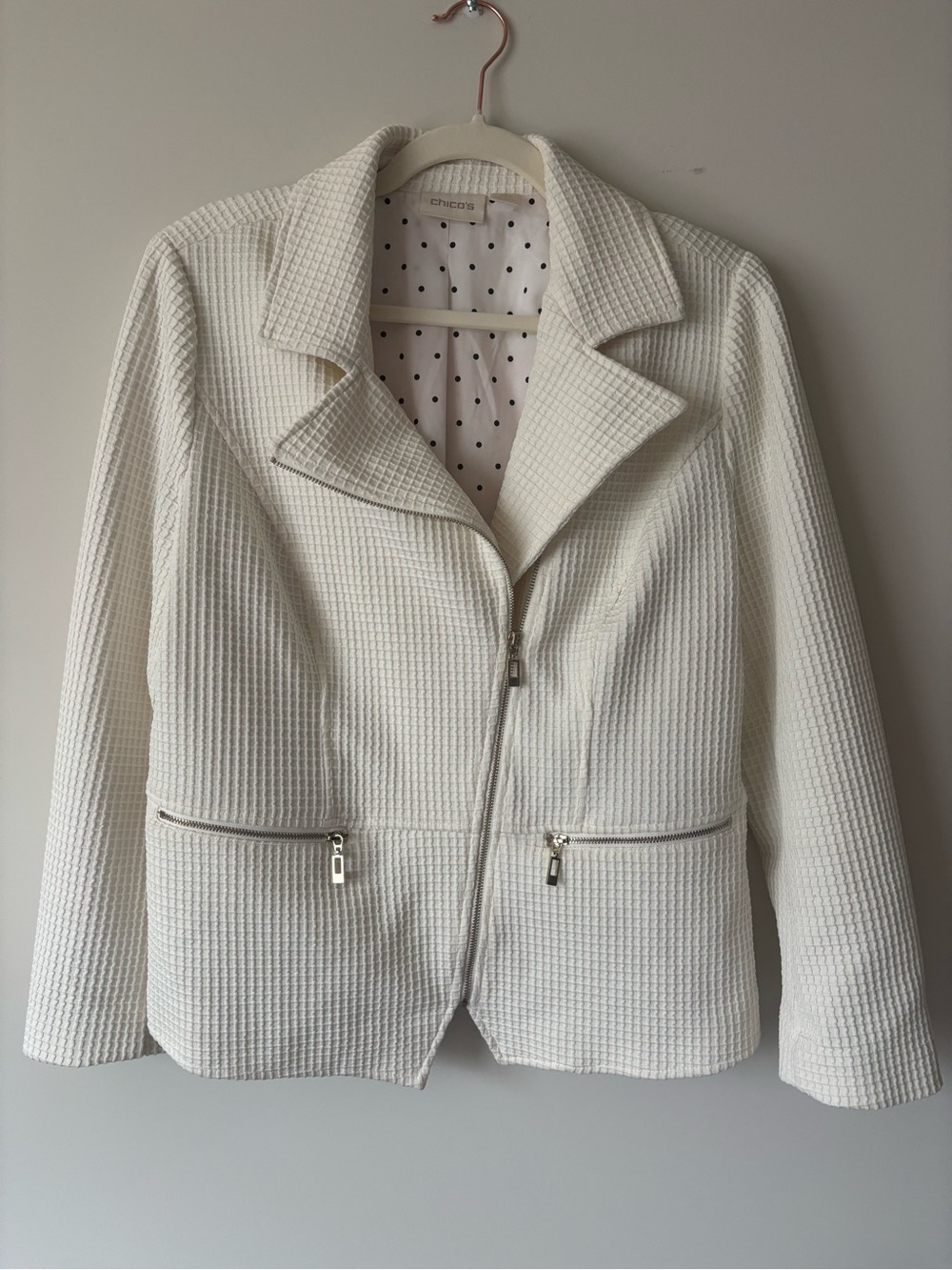 Chico's Ivory Textured Zip Blazer